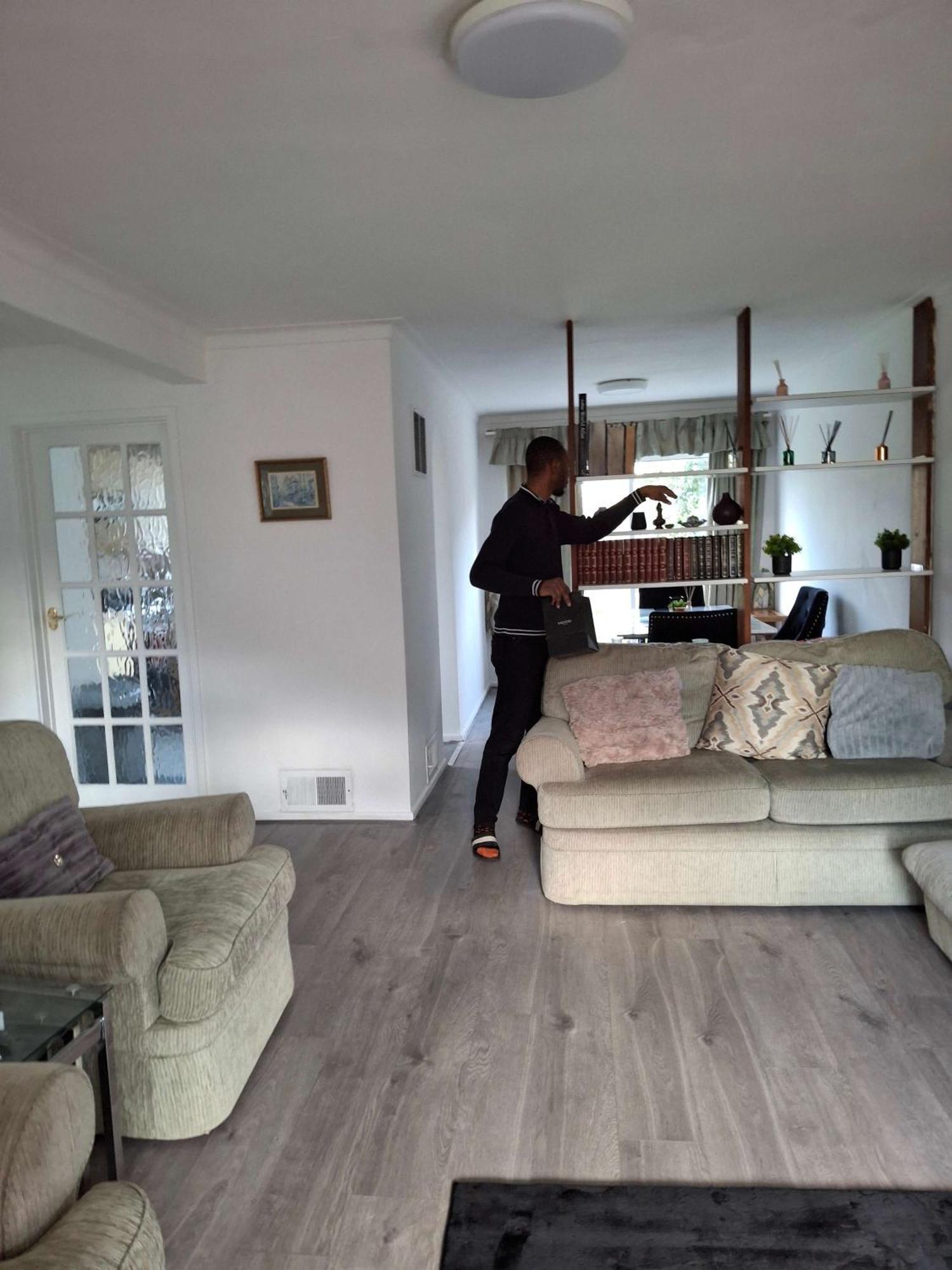 Nicely Decorated 3 Bedroom House Near Heathrow, London Staines-upon-Thames Eksteriør bilde